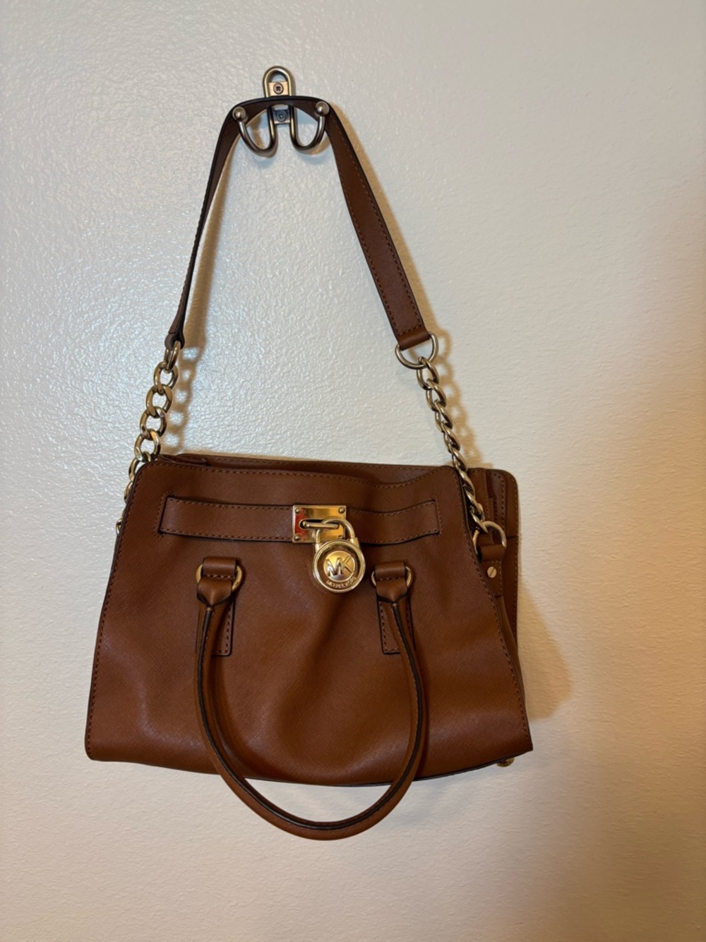Michael Kors Cognac Leather small Hamilton bag - Picture 2 of 6